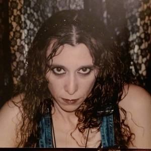 Meet your Posher, Frances